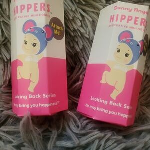 Hippers Looking Back Series Decorative Mini Figures - Blue and Pink